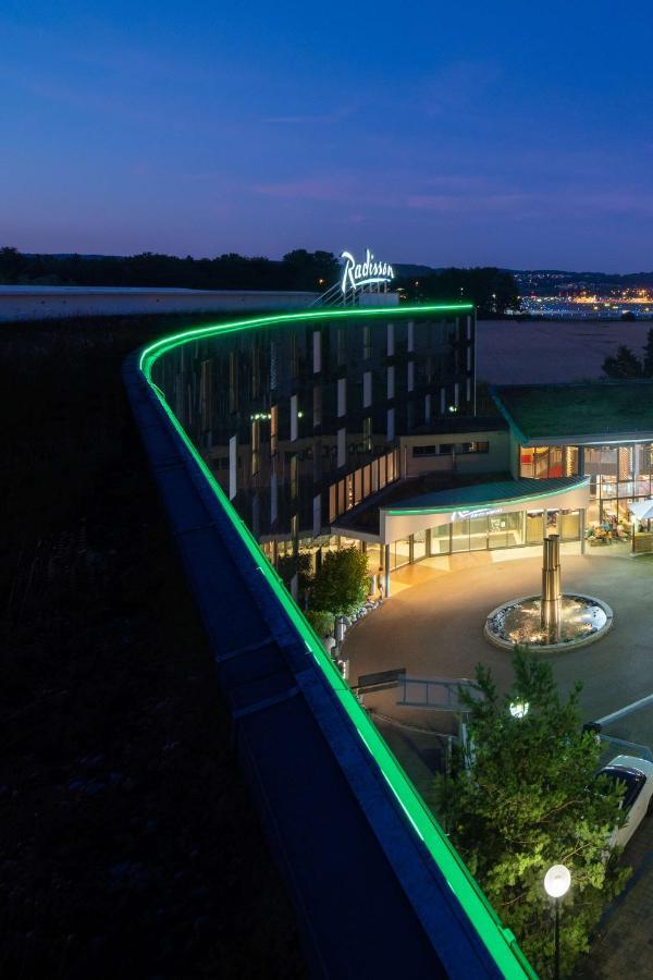 Radisson Hotel Zurich Airport Rumlang Exterior photo